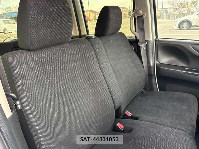 Honda N BOX 2017-06 8367438-12