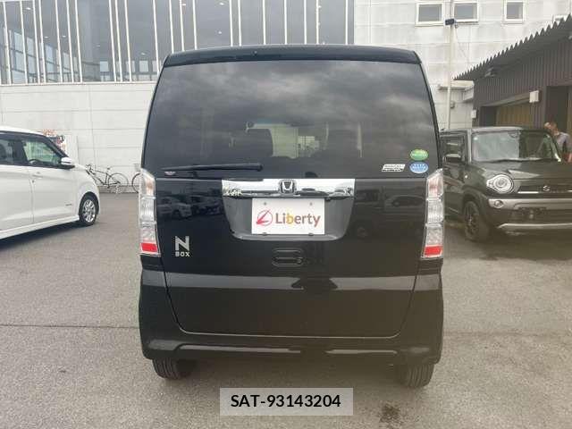 Honda N BOX 2017-05 8367432-8