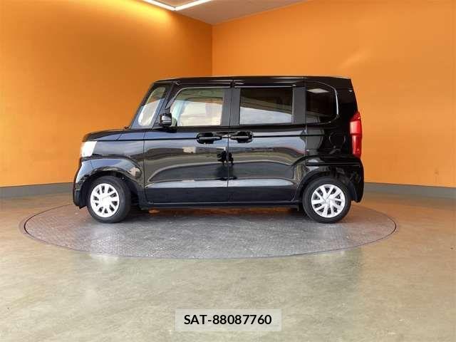 Honda N BOX 2022-06 8367348-13