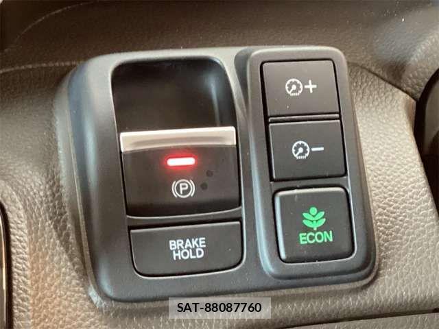 Honda N BOX 2022-06 8367348-7