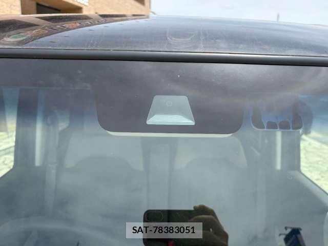 Honda N BOX 2018-12 8367409-17
