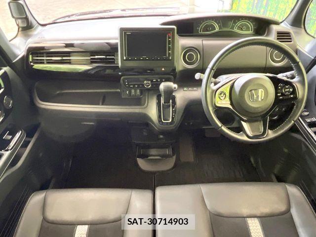 Honda N BOX 2021-12 8367312-1
