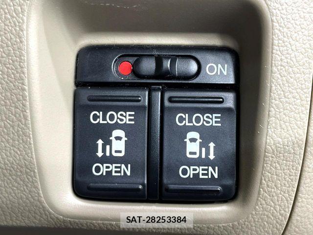 Honda N BOX 2016-02 8367434-4