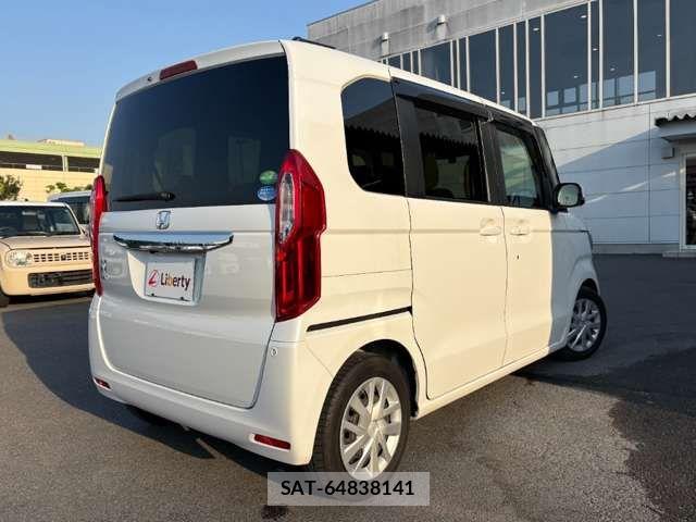 Honda N BOX 2020-01 8367375-11
