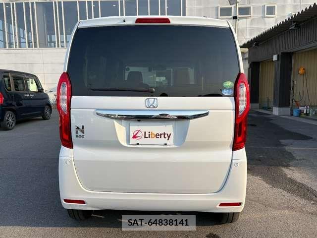 Honda N BOX 2020-01 8367375-12