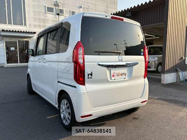 Honda N BOX 2020-01 8367375-13