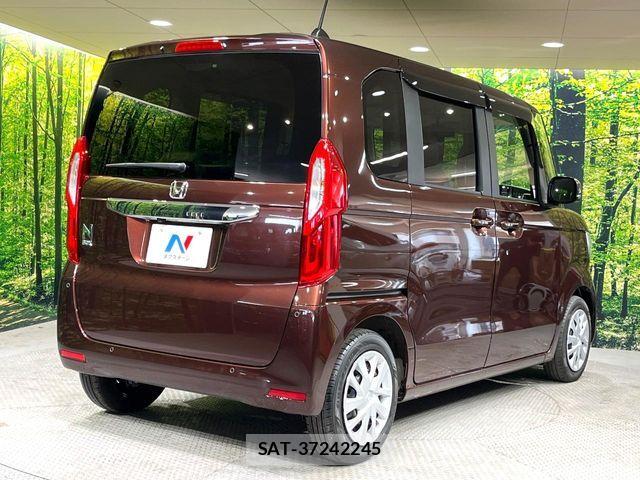 Honda N BOX 2023-12 8367340-17