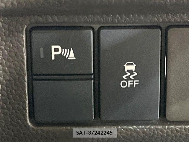 Honda N BOX 2023-12 8367340-7
