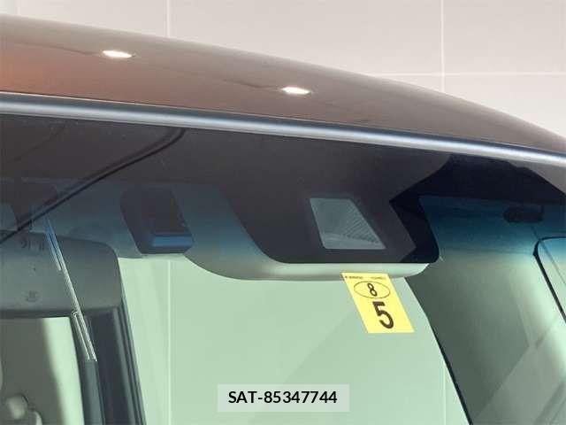 Honda N BOX 2023-05 8367355-19