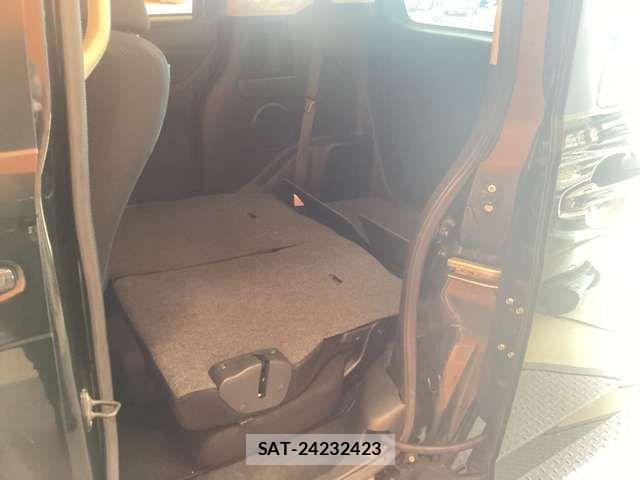 Honda N BOX 2017-06 8367427-17