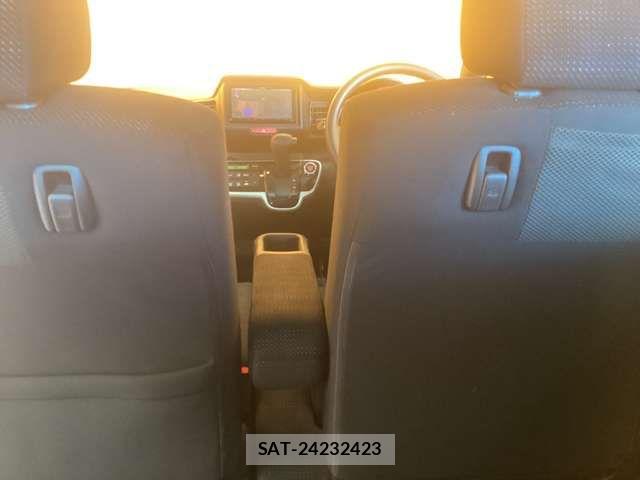 Honda N BOX 2017-06 8367427-19