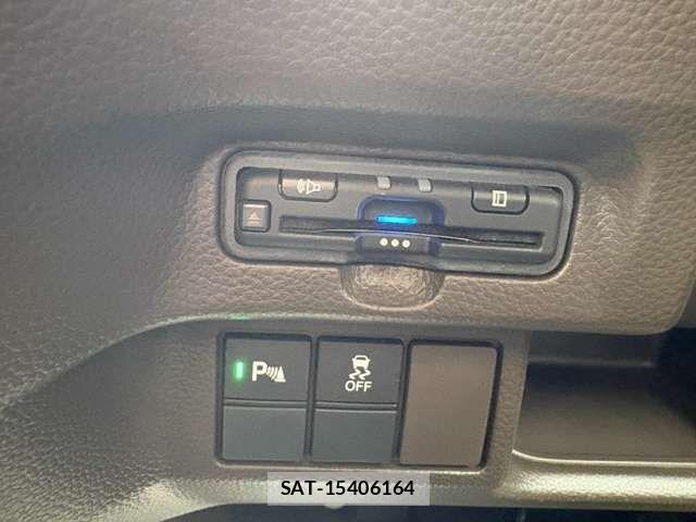 Honda N BOX 2022-09 8367357-2