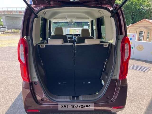 Honda N BOX 2021-08 8367406-17