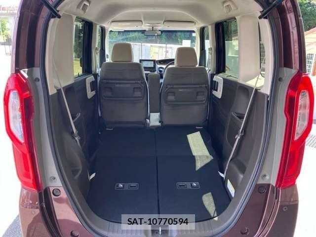 Honda N BOX 2021-08 8367406-18