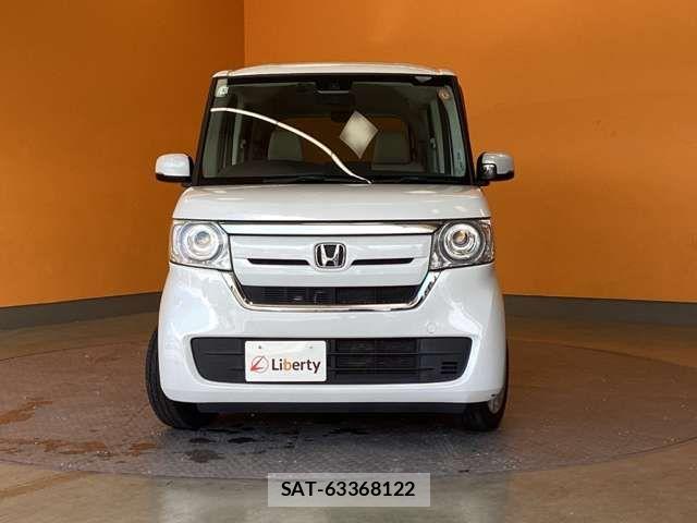 Honda N BOX 2020-04 8367385-11