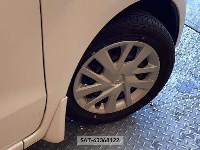Honda N BOX 2020-04 8367385-16