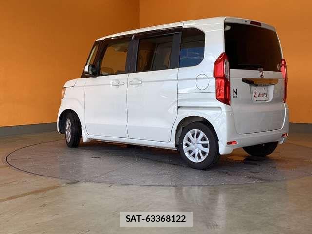 Honda N BOX 2020-04 8367385-3
