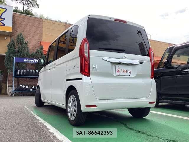 Honda N BOX 2023-05 8367333-13