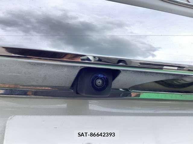 Honda N BOX 2023-05 8367333-15