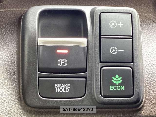 Honda N BOX 2023-05 8367333-6