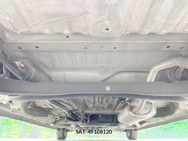 Honda N BOX 2022-04 8367315-18
