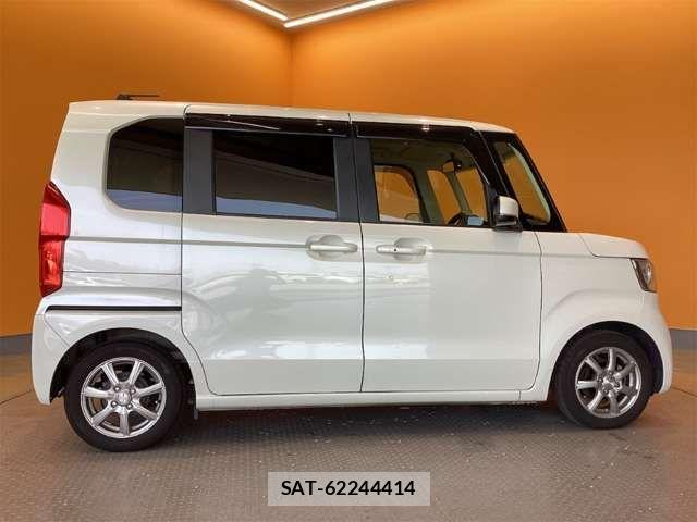 Honda N BOX 2017-10 8367439-10
