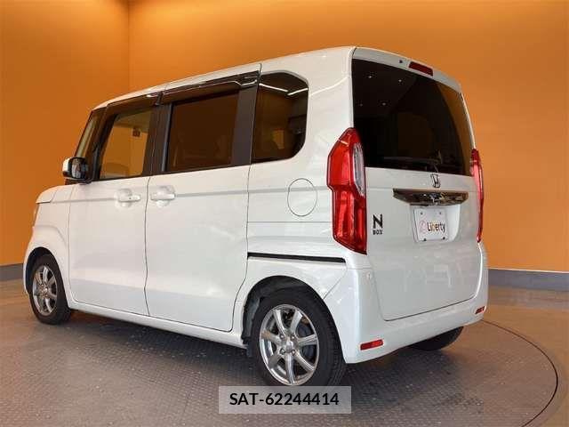 Honda N BOX 2017-10 8367439-7