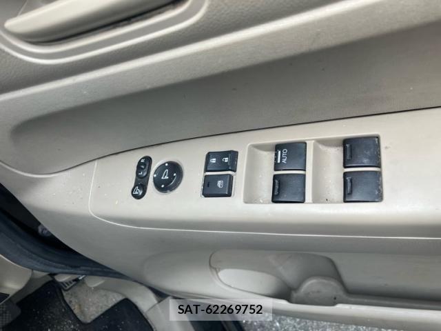 Honda N BOX 2012-05 8367473-11