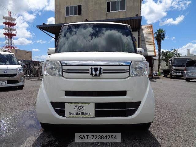 Honda N BOX 2016-06 8367458-13