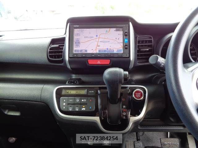 Honda N BOX 2016-06 8367458-5