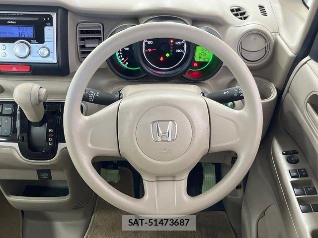 Honda N BOX 2014-11 8367443-10