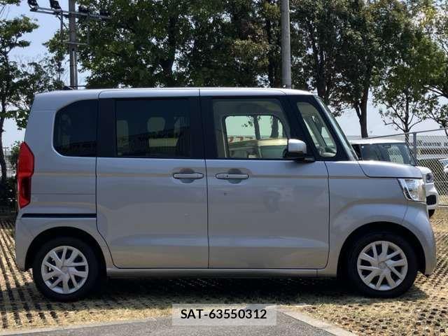 Honda N BOX 2022-09 8367370-15