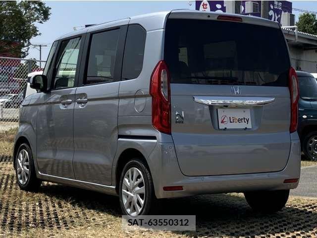 Honda N BOX 2022-09 8367370-18