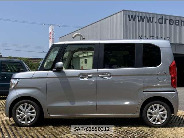 Honda N BOX 2022-09 8367370-19