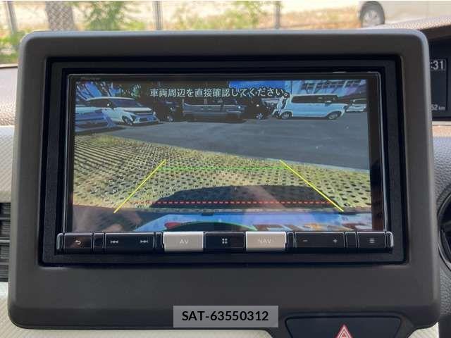 Honda N BOX 2022-09 8367370-2