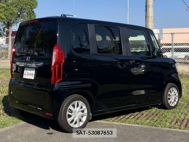 Honda N BOX 2023-05 8367345-9