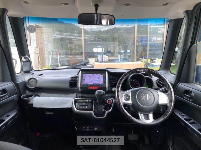 Honda N BOX 2017-06 8367455-9