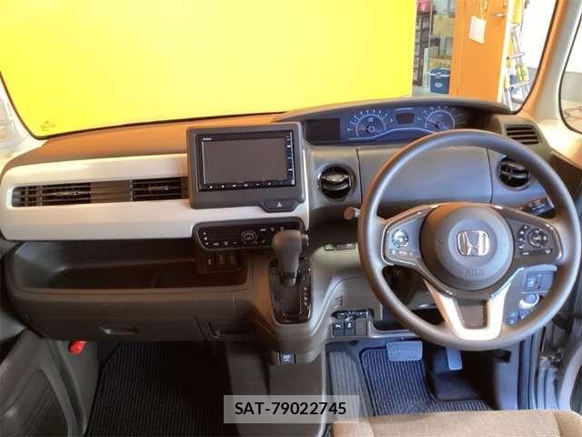 Honda N BOX 2021-06 8367351-1
