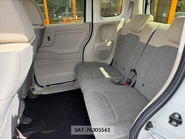 Honda N BOX 2020-10 8367399-19