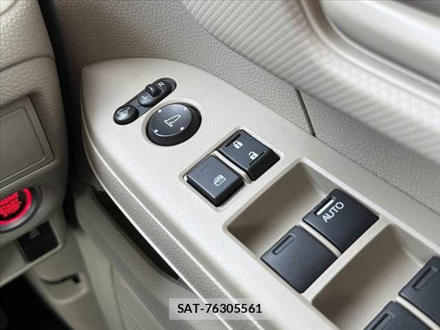 Honda N BOX 2020-10 8367399-24