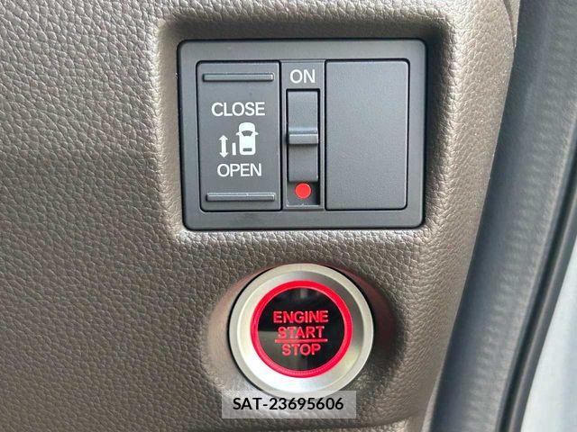 Honda N BOX 2022-03 8367383-11