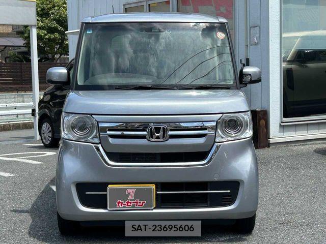Honda N BOX 2022-03 8367383-26