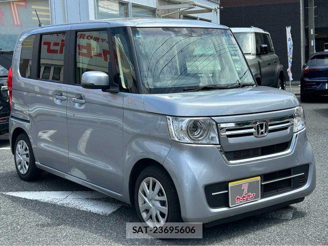 Honda N BOX 2022-03 8367383-27