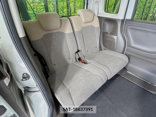 Honda N BOX 2023-08 8367390-8