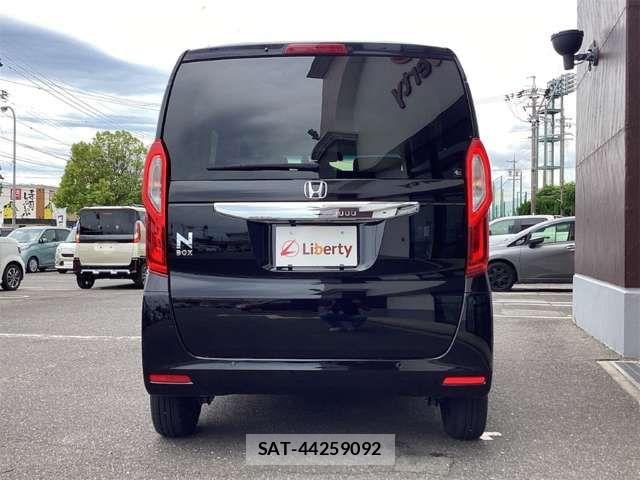 Honda N BOX 2023-01 8367353-10