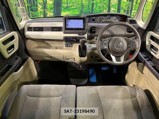 Honda N BOX 2019-11 8367415-1