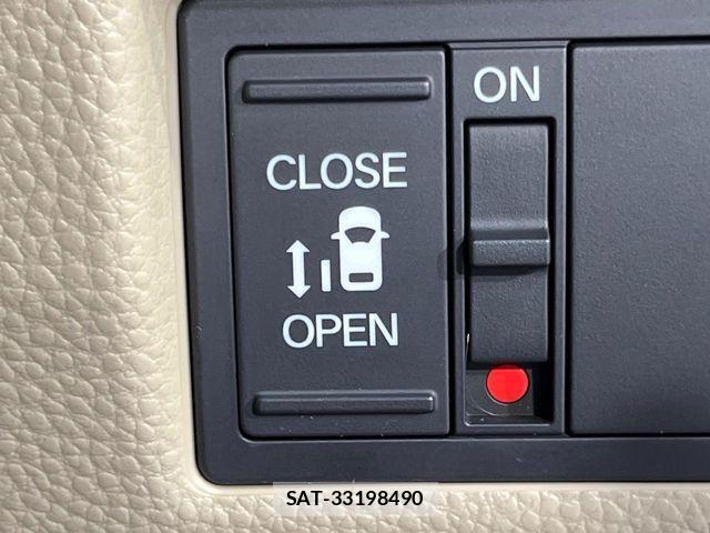 Honda N BOX 2019-11 8367415-2