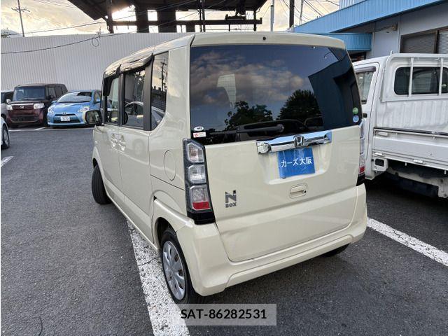 Honda N BOX 2013-11 8367461-2