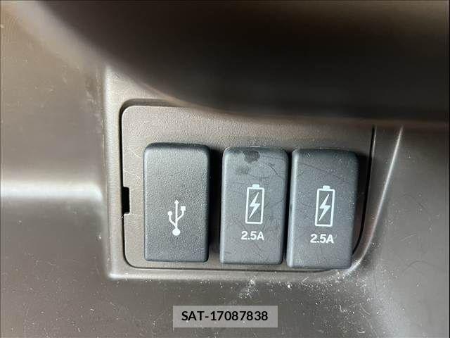 Honda N BOX 2022-09 8367408-22