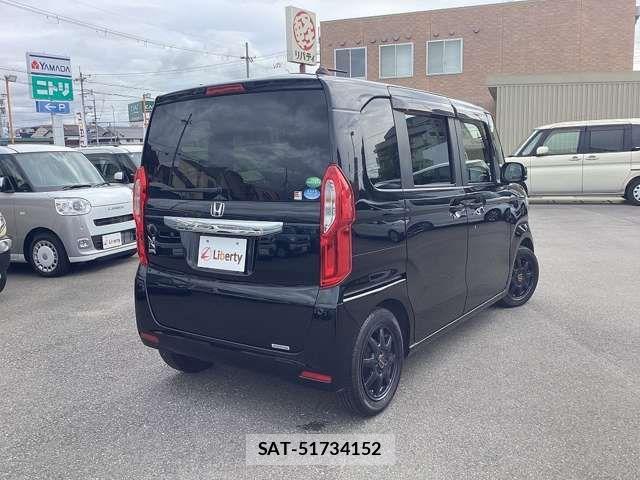 Honda N BOX 2019-07 8367395-10